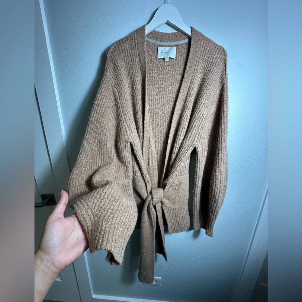 Brochu Walker Wool Baby Alpaca Camel Tie Hansen Wrap Cardigan Size Large - Picture 10 of 17
